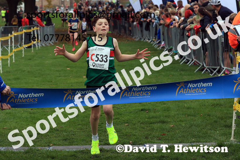 Boys Under-13s relay, 2025 Northern Cross Country Relays, Graves Park, Sheffield. Photo: David T. Hewitson/Sports for All Pics